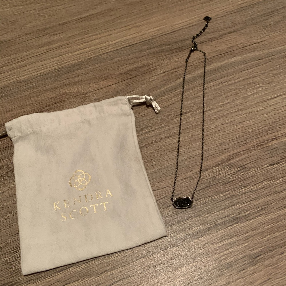 Kendra Scott Elisa Pendant